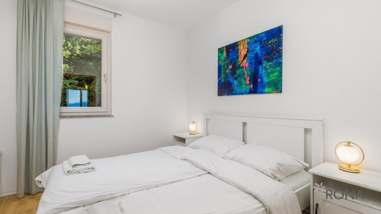 Rona Spacious Apartment With A Panoramic View Ičići Εξωτερικό φωτογραφία