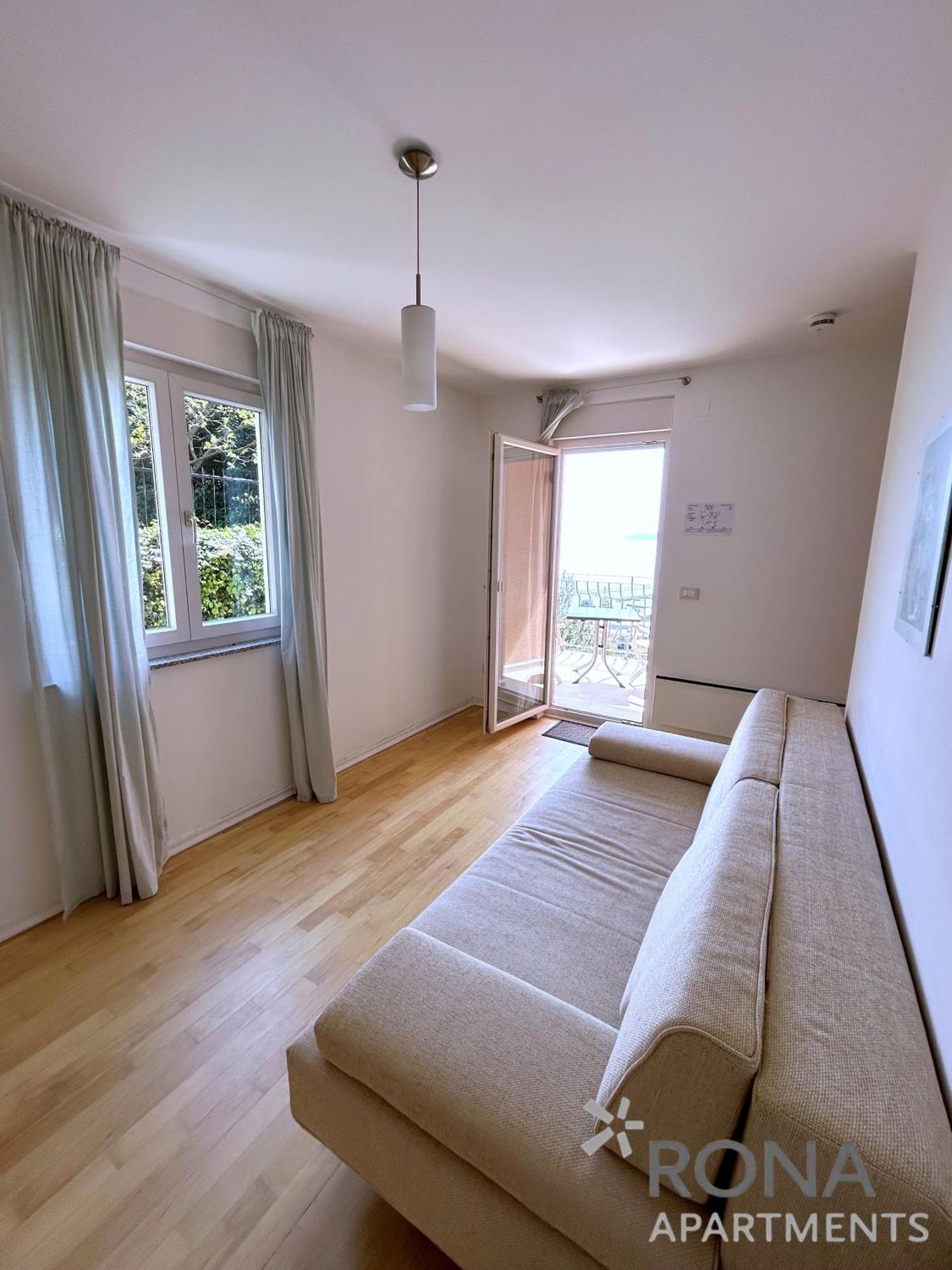 Rona Spacious Apartment With A Panoramic View Ičići Εξωτερικό φωτογραφία